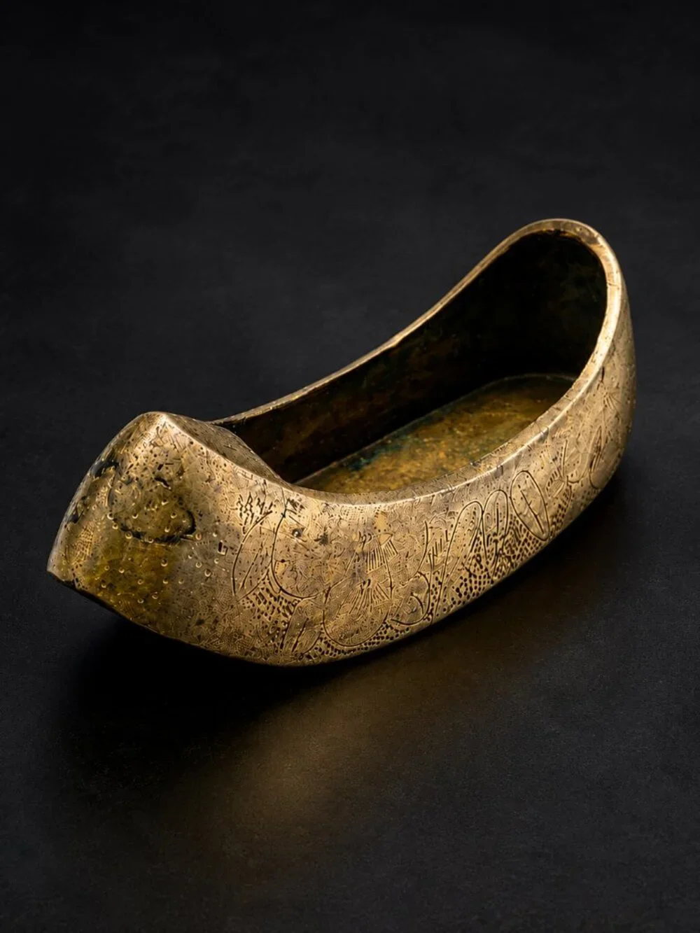 Vintage 1950s Korean Brass Slipper Ashtray Engraved Flower Trinket Dish 5